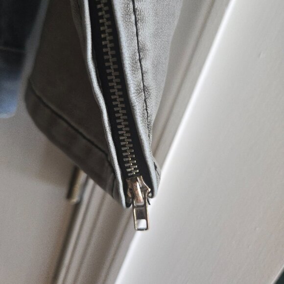 SOLD 😞 OUT - Picture 13 of 13